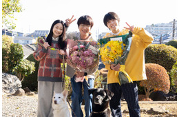 「ぼくたちん家」及川光博・手越祐也・白鳥玉季がクランクアップ 及川＆手越はハグ「終わってしまうことが寂しい」【コメント】