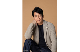 唐沢寿明、堤幸彦監督と15年ぶりタッグ 小説「ミステリー・アリーナ」実写映画化決定・アフロ姿も披露【コメント】