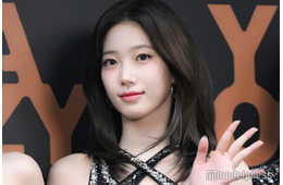 LE SSERAFIMカズハ、色白素肌際立つ衣装姿にファン熱狂「着こなせるのさすが」「スタイル抜群」