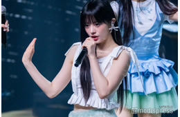 ILLIT、安住紳一郎アナ＆川口春奈にダンスレクチャー 新人賞に続き2年連続「レコ大」出演【第67回輝く！日本レコード大賞】