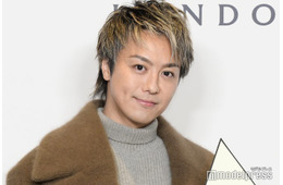 EXILE TAKAHIRO、幼少期の乗馬ショットに反響「白馬の王子様」「キリッとした表情が可愛すぎる」