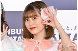 FRUITS ZIPPER月足天音、生け花披露で絶賛相次ぐ「センス良すぎる」「まさに才色兼備」