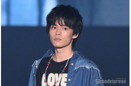 日向亘、デニムコーデで爽やかランウェイ “ギャップ”に歓声【TGCしずおか2026】