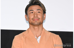 魔裟斗、7歳長男の誕生日祝福 顔出し2ショットに「鼻がそっくり」「イケメン」と注目集まる