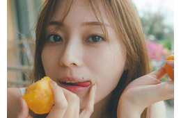 乃木坂46梅澤美波、キュートな舌ペロ姿披露 2nd写真集先行カット解禁＆パネル展テーマも決定【透明な覚悟】