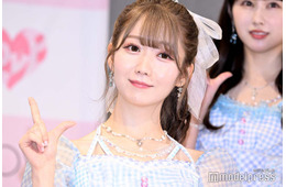 ＝LOVE大谷映美里、ショーパン姿でくつろぐショットにファン悶絶「美脚が眩しい」「メガネ姿たまらない」