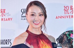 Dream Shizuka、祖父母との3ショット公開「どことなく似てる」「素敵」の声