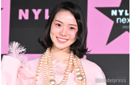 「ゴジュウジャー」二代目ヒロイン話題の志田こはく、ミニスカオールブラックコーデ披露「大人っぽい」「抜群のスタイル」と反響