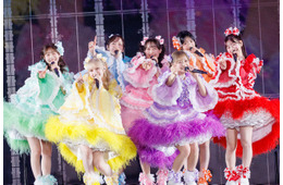 FRUITS ZIPPER、初東京ドーム単独公演で涙 夢の舞台で3時間・44曲・初披露ユニット曲も【FRUITS ZIPPER SPECIAL LIVE 2026「ENERGY」】