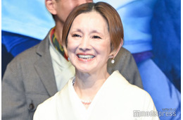 夏木マリ、スタッフ手編みの湯婆婆マスコット披露「再現度すごい」「愛とセンスが光ってる」と反響