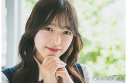 「今日好き」黒江こはる、スリット入りタイトワンピで圧巻スタイル披露「可愛すぎる」「センス抜群」