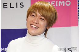 おばたのお兄さん、妻・山崎夕貴アナの“全身タイツ” マタニティショット公開「斬新」「ユニークで素敵」