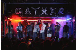 実力派グループONE OR EIGHTが渋谷ジャック 4tトラックからサプライズ登場