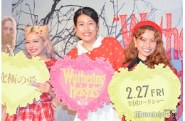 横澤夏子・エルフ荒川・peco、バレンタイン“女子会”で恋愛観告白 巨大イチゴケーキで「あーん」も