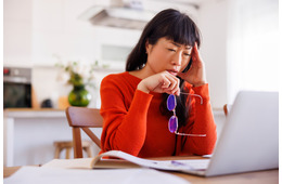 院卒なのに？初任給手取りはたった1万円…。バイトかけもちでスキルアップしても、見えない壁が立ちはだかる