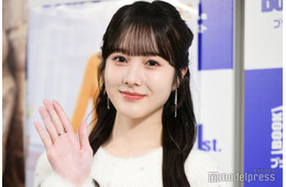 本田紗来、フリルミニスカ×網タイツ衣装で美脚チラリ「かっこよさと可愛さが同居」「スタイル抜群」姉・本田真凜も反応