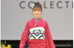 NMB48メンバー、ショーパン×ニーハイソックスから美脚のぞく「シルエットが綺麗」「最高に似合う」