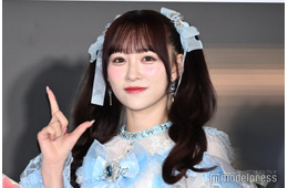 ＝LOVE音嶋莉沙、ミニ丈スカートで美脚スラリ「透明感すごい」「あざと可愛い」と反響