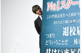 木村拓哉、綱啓永に2連続ツッコミ 共演者・スタッフにも“指摘”「みんな打ち合わせのときも」【教場 Requiem】
