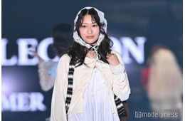 桜井玲香、レースのバブーシュカで魅力発揮「可愛すぎる」「似合ってる」の声【TGC2026 S/S】