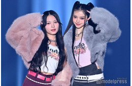 CANDY TUNE桐原美月＆MORE STAR中山こはく、姉妹のような2人がペアランウェイ「大好きな妹」【IDOL RUNWAY COLLECTION 2026】