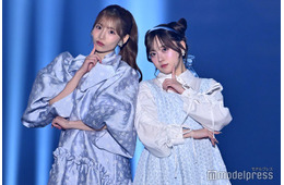 AKB48平田侑希＆フルコース中川心、午年ペアがランウェイ “あざとポーズ”で魅了【IDOL RUNWAY COLLECTION 2026】
