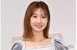 柏木由紀、ノースリワンピ姿に熱視線「スタイルが際立ってる」「完成された美しさ」