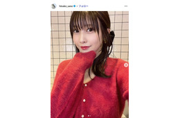 佐野ひなこ、シースルー衣装で素肌開放 麻雀大会での写真に「色っぽい」「雰囲気変わって新鮮」の声