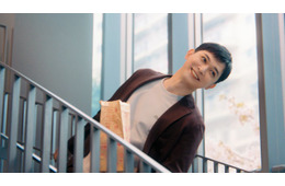 吉沢亮、マックCM初出演で新バーガー頬張る 身体を反らせワクワクを表現