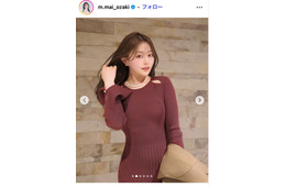 「バチェラー5」参加美女、ミニスカ×透けタイツから美脚スラリ「大人っぽくてドキッとした」「スタイル抜群」の声