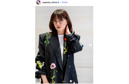 アンジェラ・アキ「ハーフであることが嫌でたまらなかった」幼少期公開「可愛らしい」「面影ある」と反響