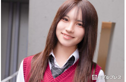 「今日好き」榊原樹里（じゅり）、ミニワンピから美脚スラリ「大人っぽくて素敵」「スタイル良くて憧れる」の声