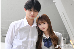 「今日好き」かなりのカップル、韓国プリでの仲良しショット公開「距離感尊い」「顔が似てきた」の声