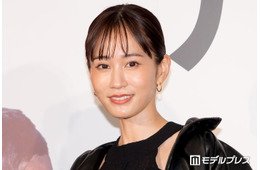 前田敦子、素肌輝くノースリーブ姿にファン絶賛「思わず見惚れてしまった」「美しすぎる」