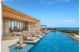 沖縄・宮古島に「キャノピーbyヒルトン」贅沢プールやレストラン完備、新商業施設も隣接