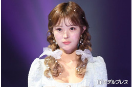 ギャルママモデル「最近たべすぎてる」美ボディライン際立つぴったりトップス姿に熱視線「破壊力ある」「完璧スタイル」