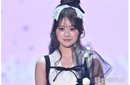 「今日好き」りんか、美脚際立つ雨の日コーデに反響「脚長すぎ」「二度見した」と反響