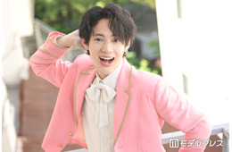 純烈弟分「モナキ」ケンケン、“虚無ピンク”の真相・アイドルオタ活事情・おヨネとはしご酒…読者の質問に全力回答【インタビュー連載Vol.6】