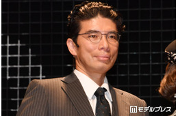 片桐仁「スケボーで転んで顔面強打」高校入学の次男顔出しショットに衝撃「髪の毛が綺麗」「お父さんのDNAを感じる」