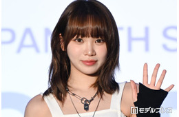 LE SSERAFIMチェウォン、爽やかショートヘアで雰囲気ガラリ「ビジュアルが天才」「似合いすぎ」と絶賛の声相次ぐ