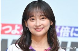 影山優佳、メイド服姿に熱視線「可愛すぎる」「文化祭にいたら間違いなく大人気」