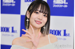 岡田紗佳、Bリーグ始球式で美脚際立つミニスカコーデ公開「可愛すぎて反則」「勝利の女神」と反響