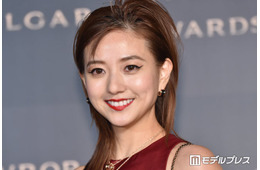 伊藤千晃「引くぐらいボロ泣きでした」息子との母の日ショットに反響「息子くん絶対イケメン」「素敵なお話」