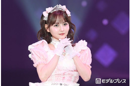 札幌出身・佐藤ノア、地元凱旋ランウェイ アイドル風ミニドレスで美スタイル披露【サツコレ2026S/S】