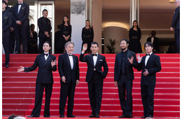 本木雅弘主演「黒牢城」カンヌで世界初披露 菅田将暉・宮舘涼太ら登壇 観客1,000人がスタンディングオベーション
