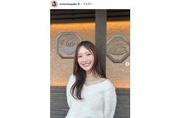 野村彩也子アナ、美肩輝くノースリーブトップスに熱視線「ラインが綺麗」「目の保養です」