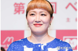丸山桂里奈、広々自宅で綿飴作り 3歳娘とともに楽しむ姿公開「素敵な空間」「羨ましすぎ」と反響続々