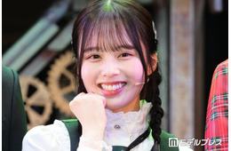 元乃木坂46佐藤璃果、ノースリーブから色白素肌際立つ「透明感爆発してる」「天使みたい」の声