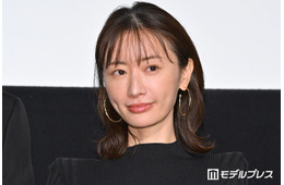 松本まりか「初代神の子」眉なし×赤メイクで印象ガラリ「妖艶」「誰か本当に分からなかった」