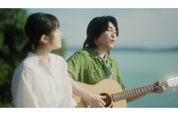ミセス大森元貴＆福本莉子、CM初共演 ニュージランドで「点描の唄」アコースティックver.披露